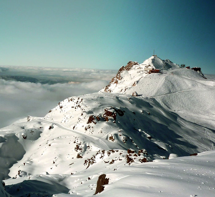 全景东北+内蒙：吉林-魔界-大美长白-镜泊湖-哈尔滨满洲里-海拉尔呼伦贝尔草原